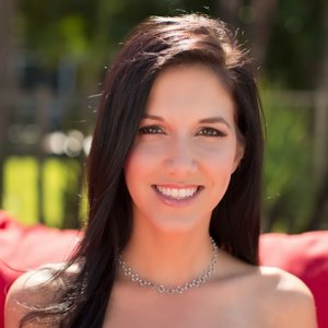 How to become a successful self-published author the right way: Alessandra Torre exclusive